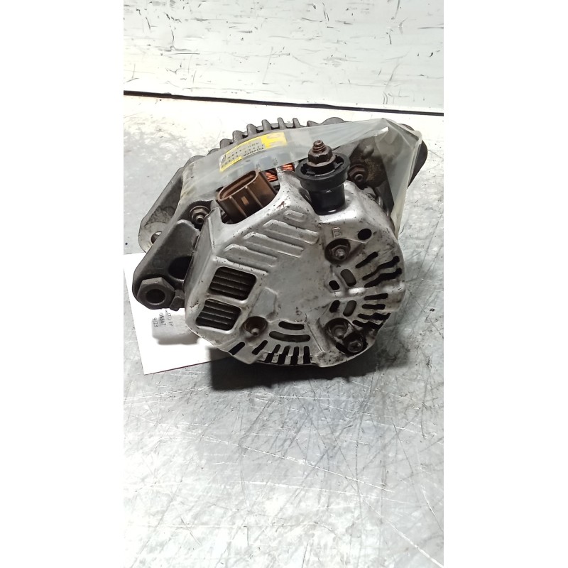 Recambio de alternador para toyota yaris (ncp1/nlp1/scp1) 1.4 d-4d linea luna referencia OEM IAM 2706033020  