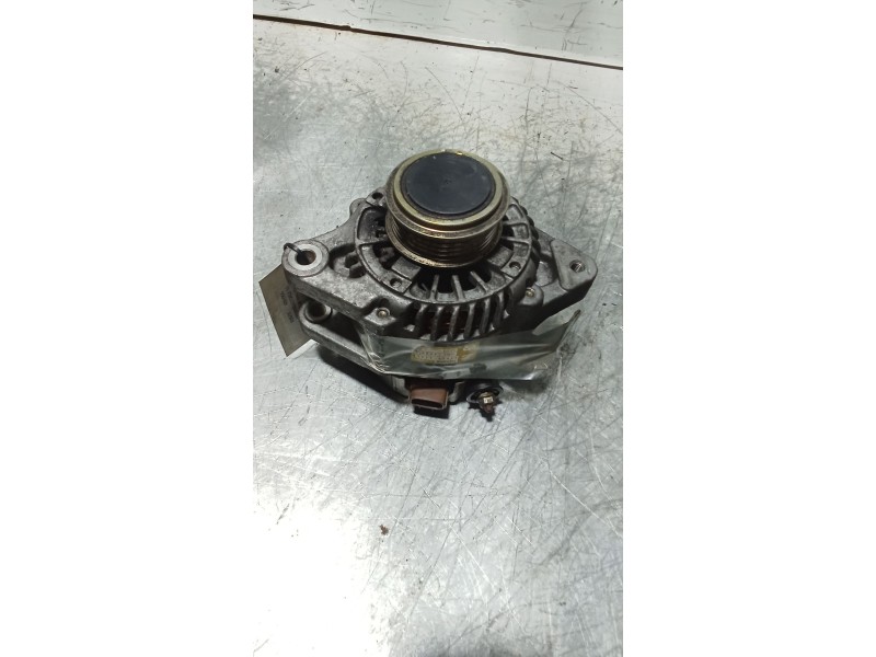 Recambio de alternador para toyota yaris (ncp1/nlp1/scp1) 1.4 d-4d linea luna referencia OEM IAM 2706033020  