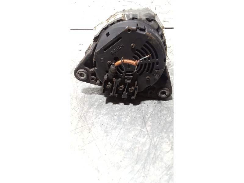 Recambio de alternador para ford fiesta berlina (dx) ambiente referencia OEM IAM 0123310054 96FB10300DE 70A