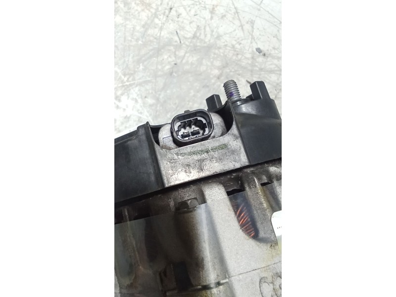 Recambio de alternador para opel insignia berlina 2.0 cdti cat referencia OEM IAM 2650799 140A 13502581