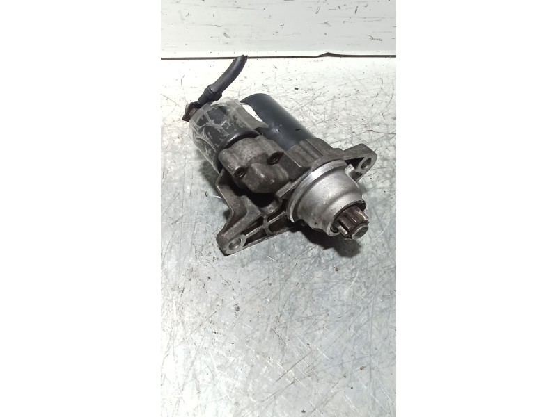 Recambio de motor arranque para volkswagen polo (9n1) conceptline referencia OEM IAM 0001120400 02T911023G 