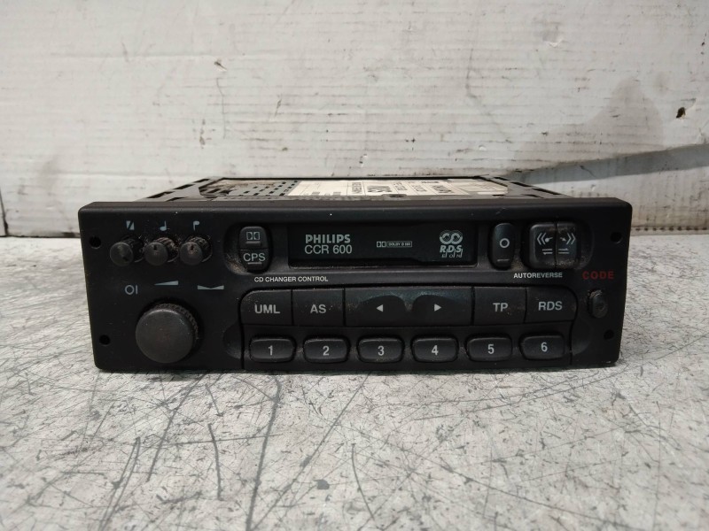 Recambio de sistema audio / radio cd para opel vectra b berlina comfort referencia OEM IAM 09181229  