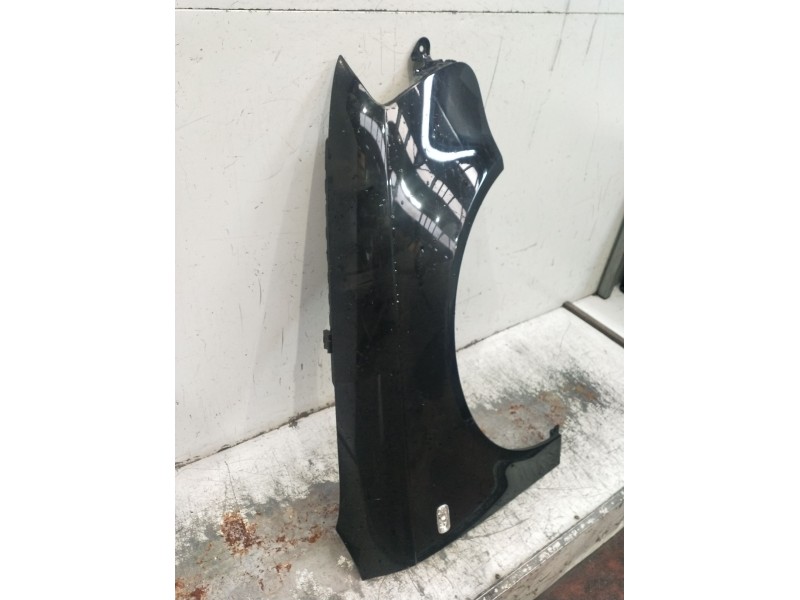 Recambio de aleta delantera derecha para audi a4 berlina (8e) 2.0 tdi 16v (103kw) referencia OEM IAM   