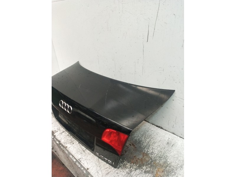 Recambio de tapa maletero para audi a4 berlina (8e) 2.0 tdi 16v (103kw) referencia OEM IAM   