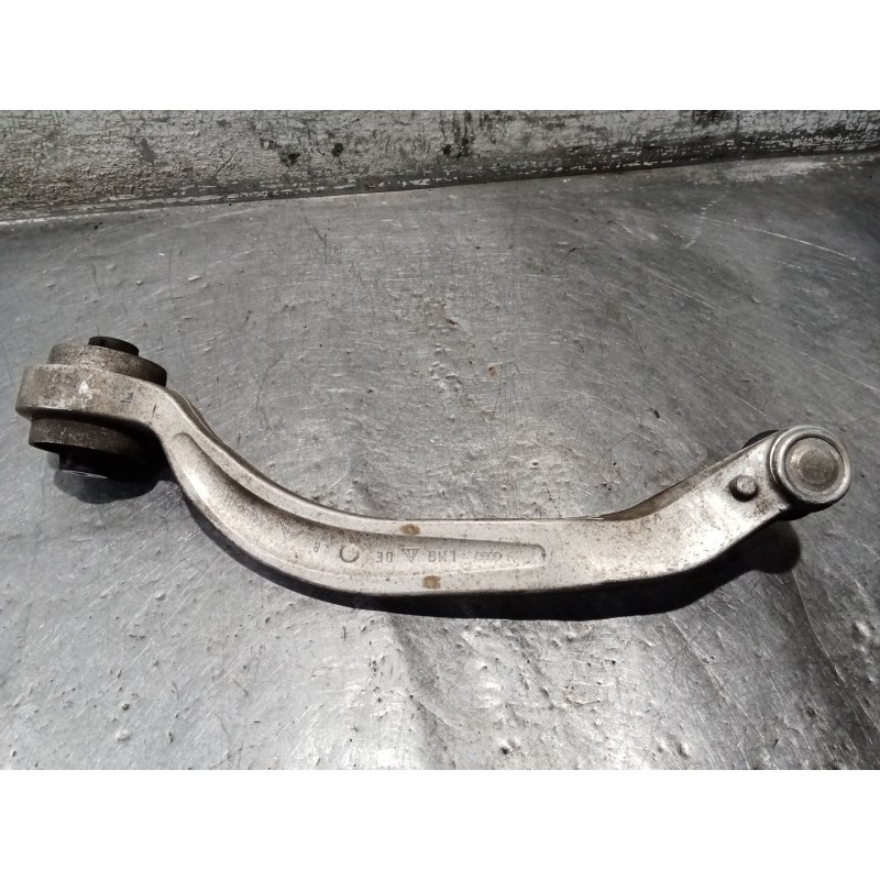 Recambio de brazo suspension inferior delantero izquierdo para audi a4 berlina (8e) 2.0 tdi 16v (103kw) referencia OEM IAM   POS