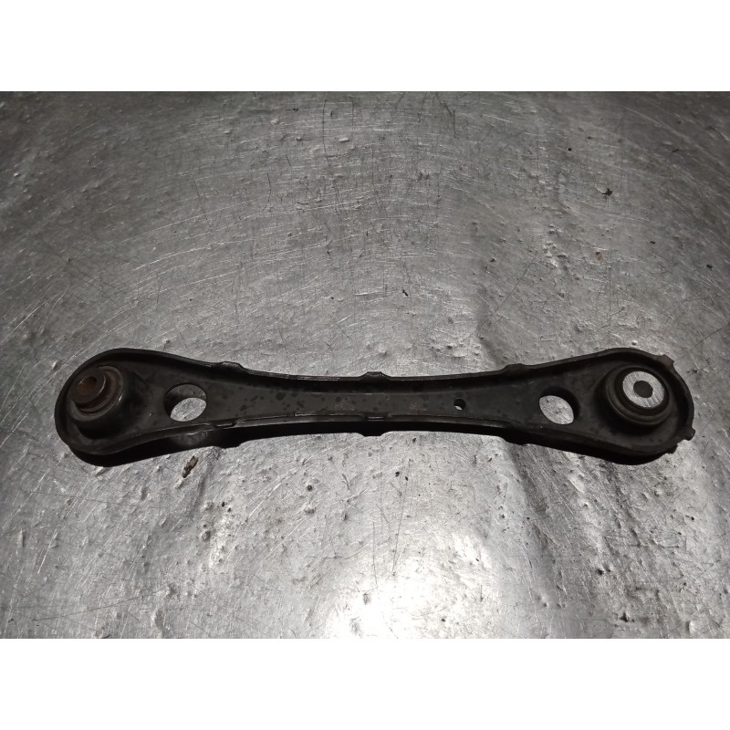 Recambio de tirante trasero derecho para audi a4 berlina (8e) 2.0 tdi 16v (103kw) referencia OEM IAM   ANTERIOR