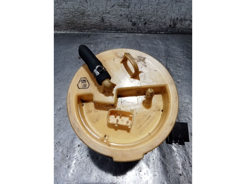 Recambio de bomba combustible para bmw 3 (e46) 330 xd referencia OEM IAM 228214002002 6750582 