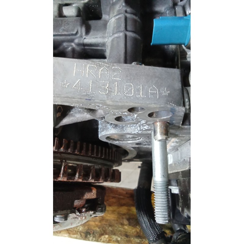 Recambio de motor completo para nissan qashqai ii (j11, j11_) 1.2 dig-t referencia OEM IAM HRA2  413101A
