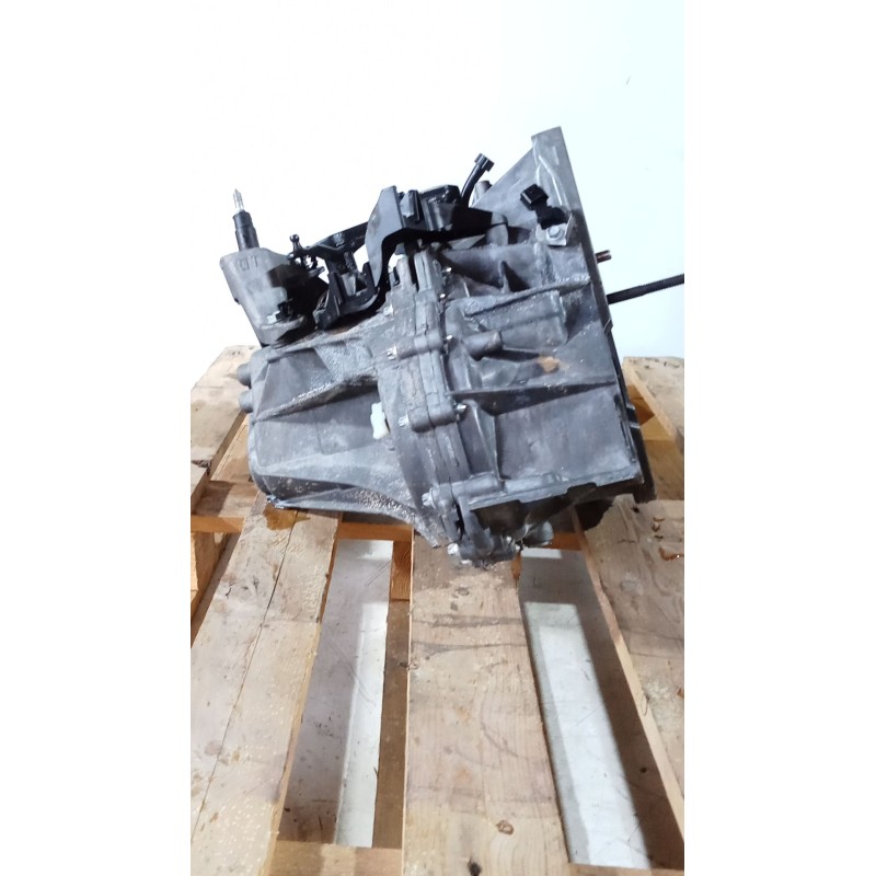 Recambio de caja cambios para nissan qashqai ii (j11, j11_) 1.2 dig-t referencia OEM IAM TL4137 6V B101033