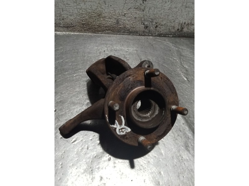 Recambio de mangueta delantera derecha para ford fusion (cbk) steel referencia OEM IAM   