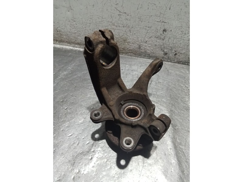 Recambio de mangueta delantera derecha para ford fusion (cbk) steel referencia OEM IAM   