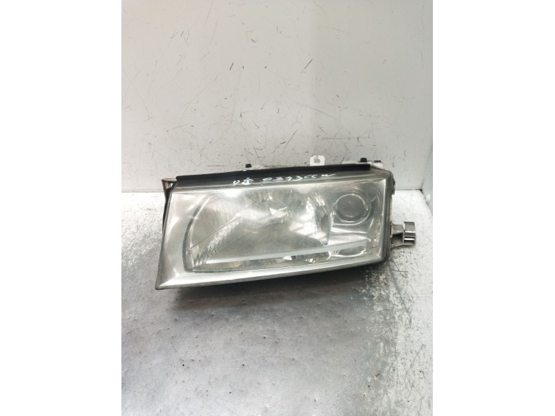 Recambio de faro izquierdo para skoda octavia i (1u2) 1.9 tdi referencia OEM IAM   