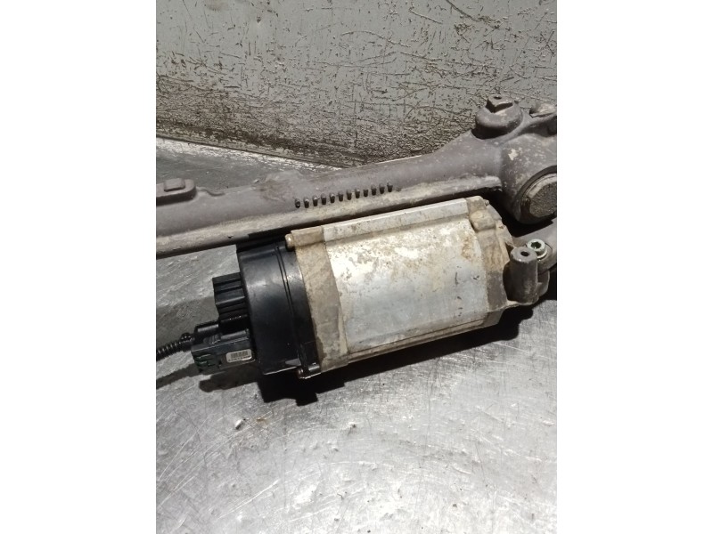 Recambio de cremallera direccion para volkswagen caddy iii furgoneta/monovolumen (2ka, 2kh, 2ca, 2ch) 2.0 sdi referencia OEM IAM