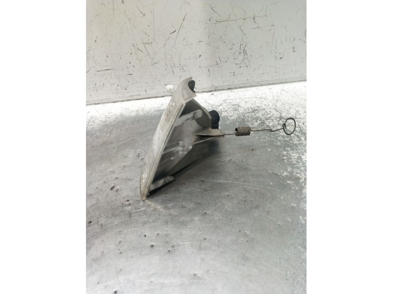 Recambio de piloto delantero derecho para peugeot 405 ii (4b) 1.9 d referencia OEM IAM  VER FOTOS 