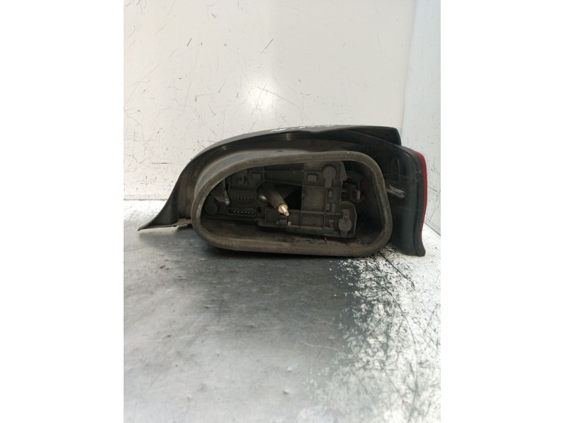 Recambio de piloto trasero izquierdo para citroën saxo (s0, s1) 1.5 d referencia OEM IAM   