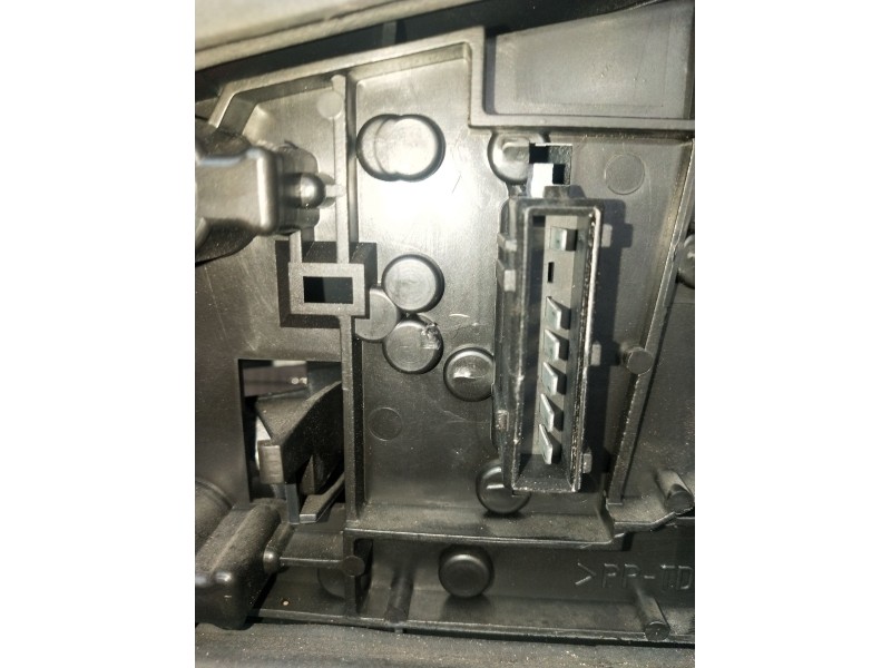 Recambio de piloto trasero izquierdo para peugeot 306 hatchback (7a, 7c, n3, n5) 2.0 hdi 90 referencia OEM IAM   