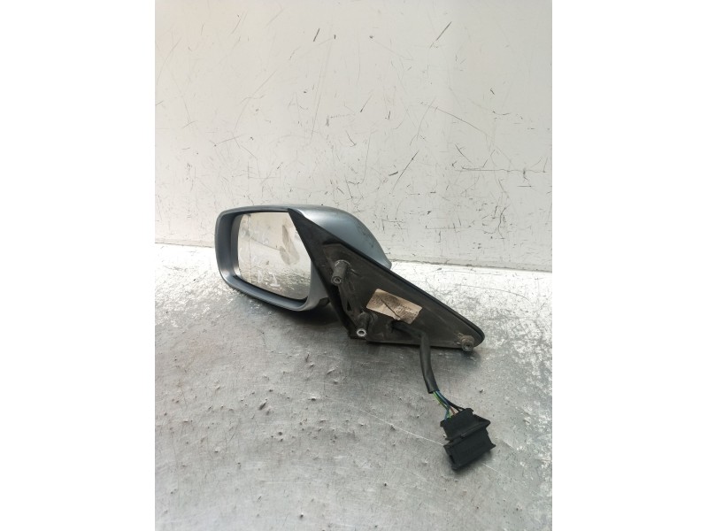 Recambio de retrovisor izquierdo para skoda octavia i (1u2) 1.9 tdi referencia OEM IAM  ELÉCTRICO 