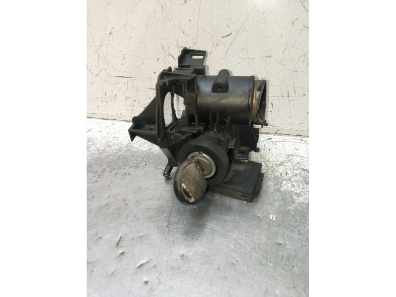 Recambio de conmutador de arranque para opel combo furgoneta/monovolumen 1.7 dti 16v referencia OEM IAM  24445098 