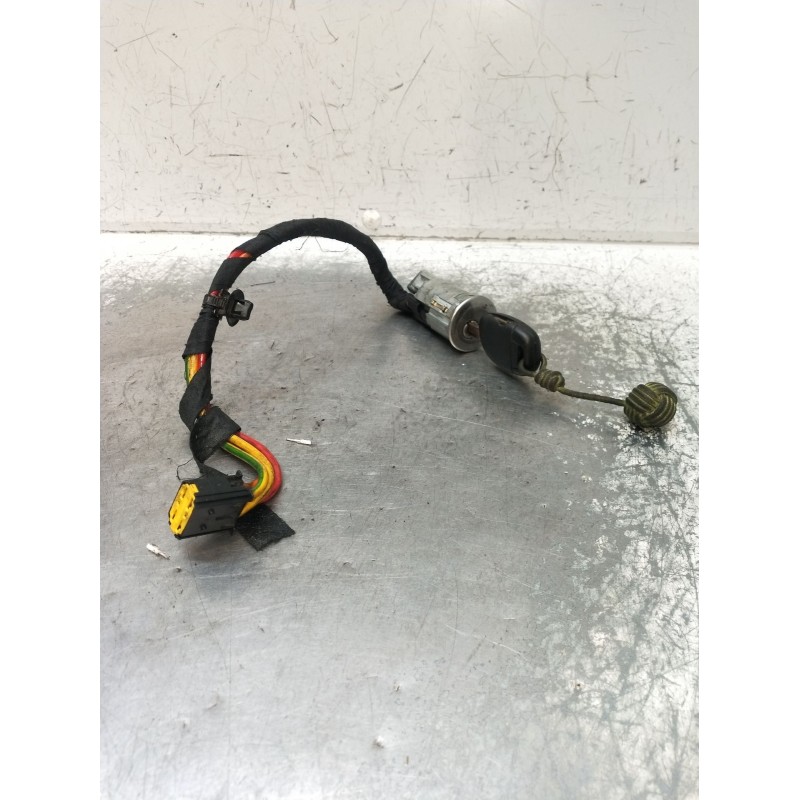 Recambio de conmutador de arranque para renault clio ii (bb_, cb_) 1.9 dti (b/cb0u) referencia OEM IAM  VER FOTOS 