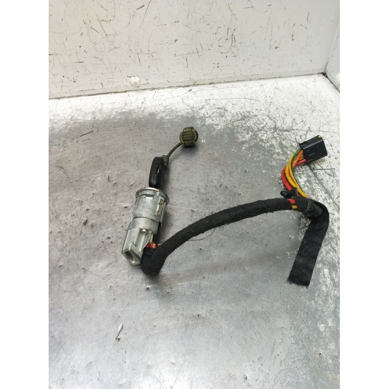 Recambio de conmutador de arranque para renault clio ii (bb_, cb_) 1.9 dti (b/cb0u) referencia OEM IAM  VER FOTOS 