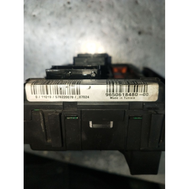 Recambio de caja reles / fusibles para citroën xsara picasso (n68) 1.6 hdi referencia OEM IAM 9650618480 578220078 