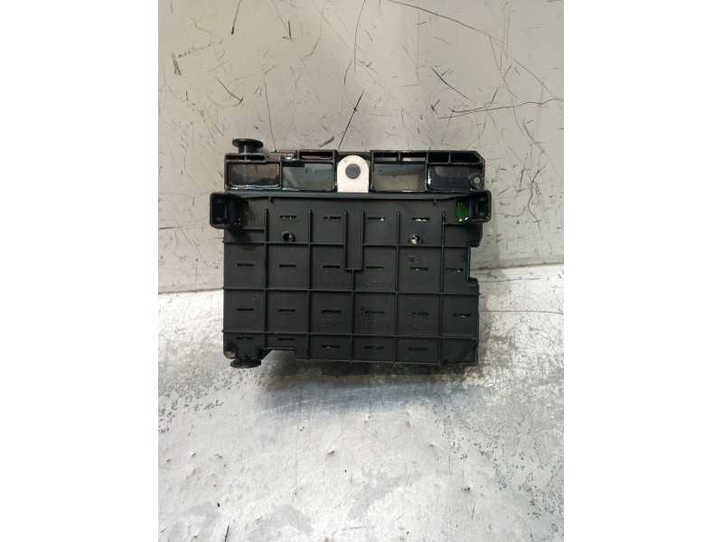 Recambio de caja reles / fusibles para peugeot 307 (3a/c) 2.0 hdi 90 referencia OEM IAM 9646405280 27236638 