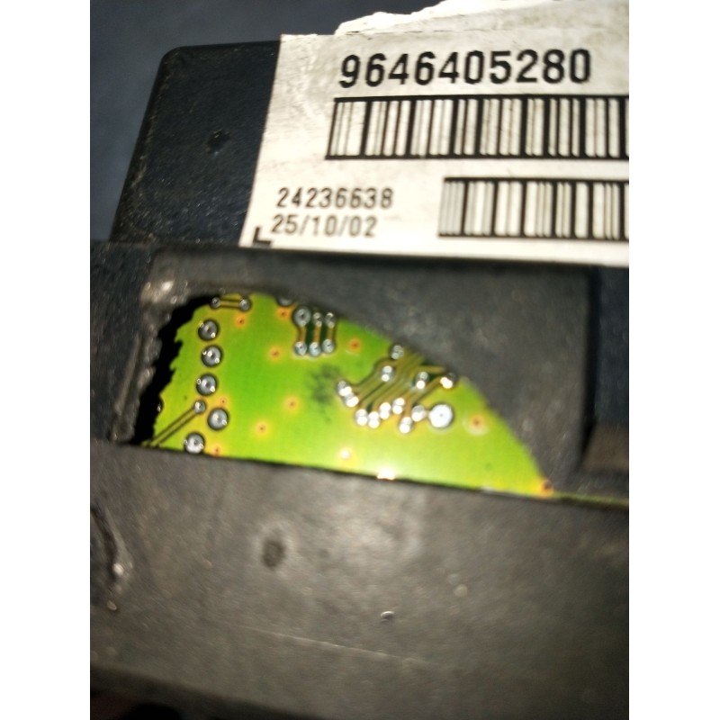 Recambio de caja reles / fusibles para peugeot 307 (3a/c) 2.0 hdi 90 referencia OEM IAM 9646405280 27236638 