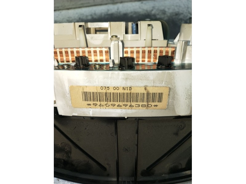 Recambio de cuadro instrumentos para peugeot 405 ii (4b) 1.9 d referencia OEM IAM 9609696380  