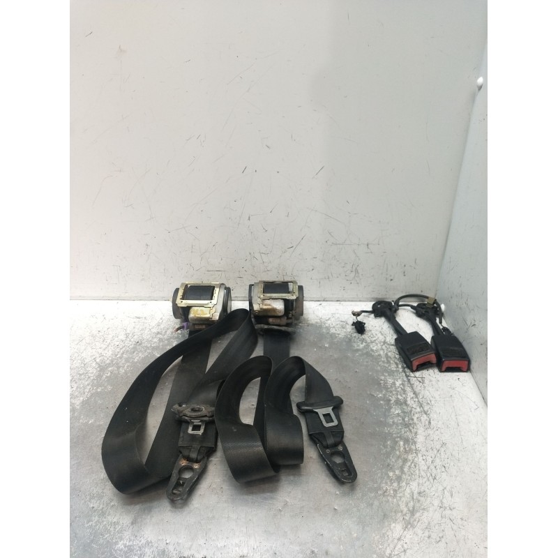 Recambio de juego cinturones delantero para audi a6 berlina (4f2) 3.0 tdi quattro (165kw) referencia OEM IAM  5P 