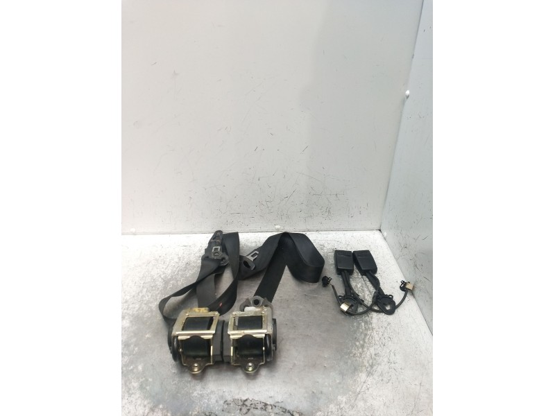 Recambio de juego cinturones delantero para audi a6 berlina (4f2) 3.0 tdi quattro (165kw) referencia OEM IAM  5P 
