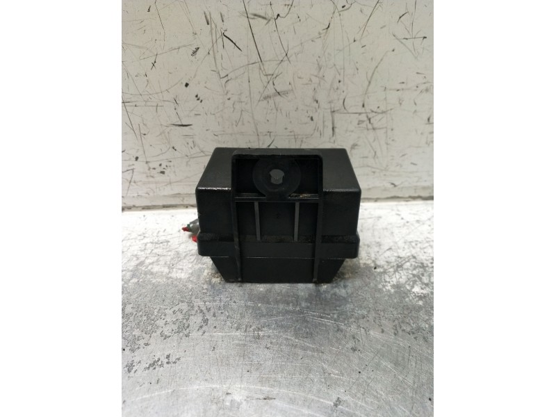 Recambio de caja precalentamiento para peugeot 405 ii (4b) 1.9 d referencia OEM IAM 73104902  