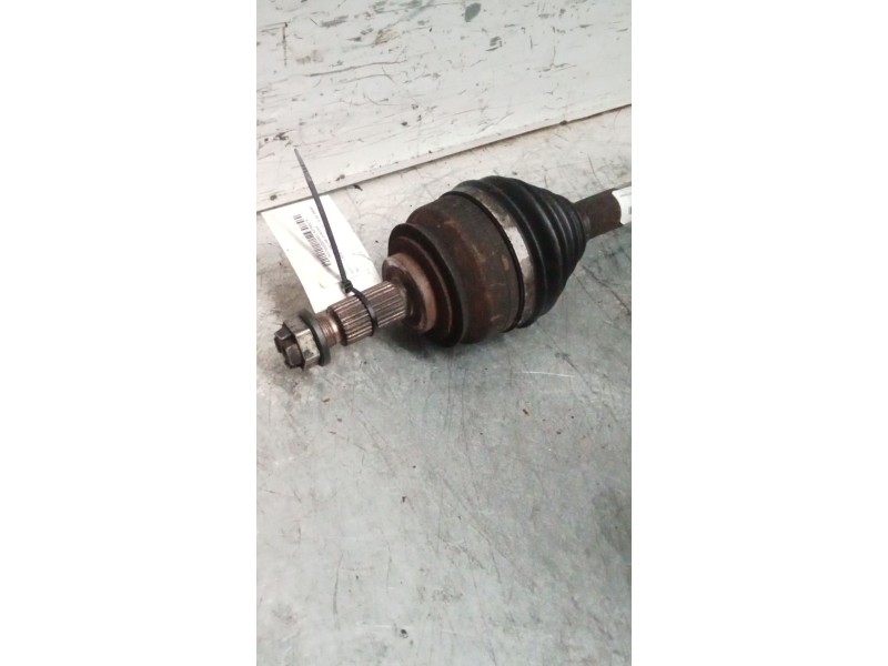 Recambio de transmision delantera derecha para renault espace iv (jk0) 1.9 dci diesel referencia OEM IAM 8200387439  