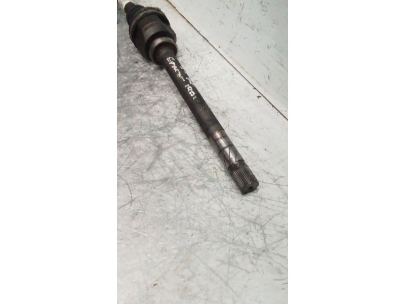 Recambio de transmision delantera derecha para renault espace iv (jk0) 1.9 dci diesel referencia OEM IAM 8200387439  