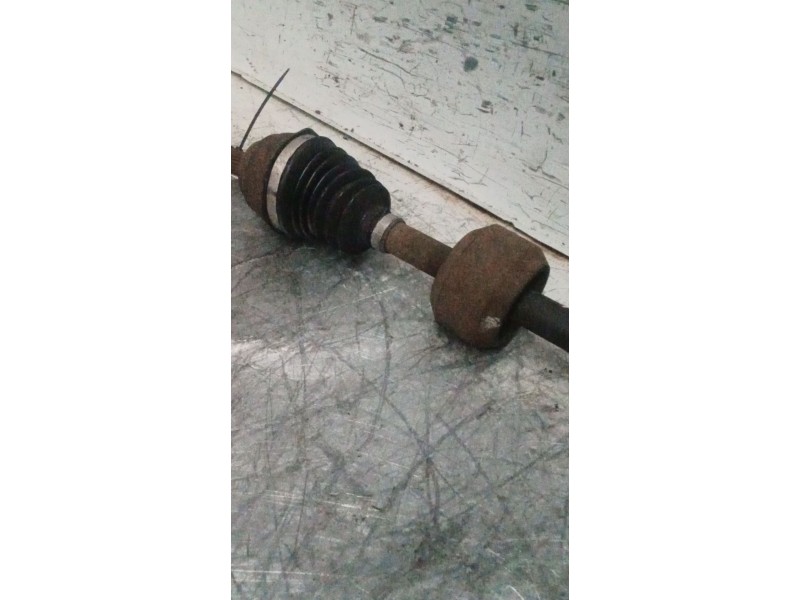 Recambio de transmision delantera derecha para renault clio ii fase i (b/cbo) 1.2 16 v rt (b/cb05/w) referencia OEM IAM   