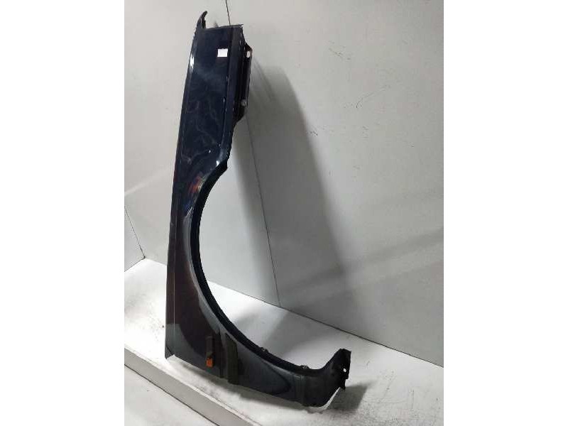 Recambio de aleta delantera derecha para volvo serie 460 1.9 turbodiesel referencia OEM IAM   