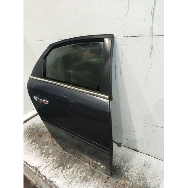 Recambio de puerta trasera derecha para opel vectra c berlina 3.0 v6 cdti cat (z 30 dt / ldh) referencia OEM IAM  5P 