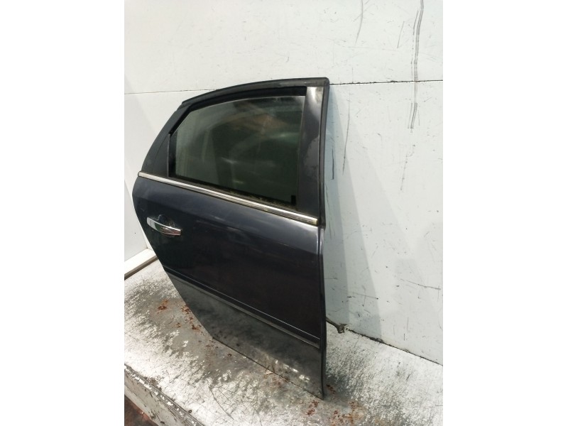 Recambio de puerta trasera derecha para opel vectra c berlina 3.0 v6 cdti cat (z 30 dt / ldh) referencia OEM IAM  5P 
