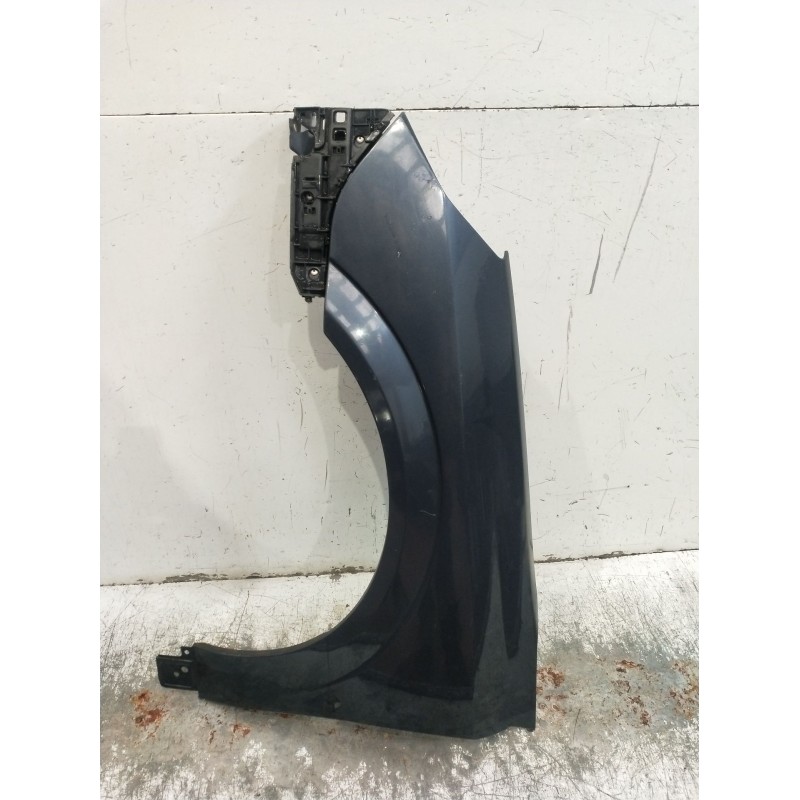 Recambio de aleta delantera izquierda para opel vectra c berlina 3.0 v6 cdti cat (z 30 dt / ldh) referencia OEM IAM   