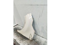 Recambio de aleta delantera izquierda para renault captur dynamique referencia OEM IAM    2