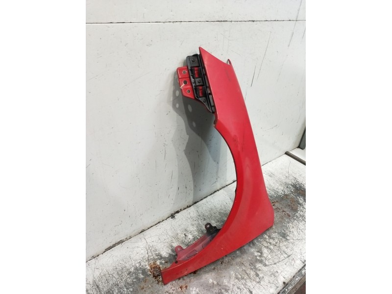 Recambio de aleta delantera izquierda para volkswagen golf v (1k1) 1.9 tdi referencia OEM IAM   