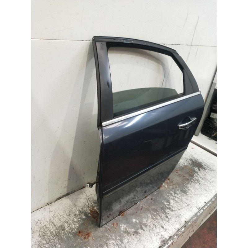 Recambio de puerta trasera izquierda para opel vectra c berlina 3.0 v6 cdti cat (z 30 dt / ldh) referencia OEM IAM  5P 