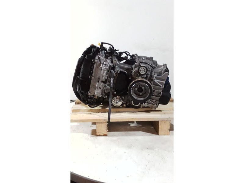 Recambio de motor completo para peugeot 208 active referencia OEM IAM HM01 10B215  0174613