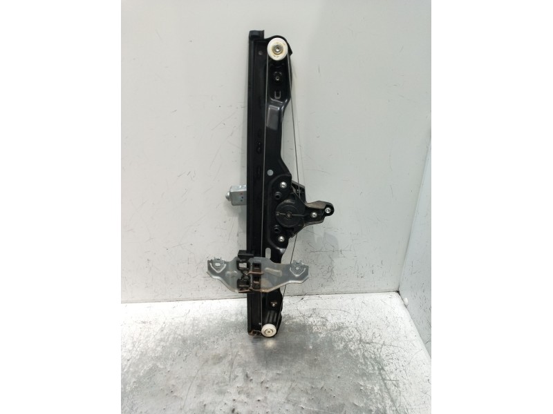 Recambio de elevalunas delantero derecho para nissan qashqai ii (j11, j11_) 1.2 dig-t referencia OEM IAM C17694203 807004EA3D 5P