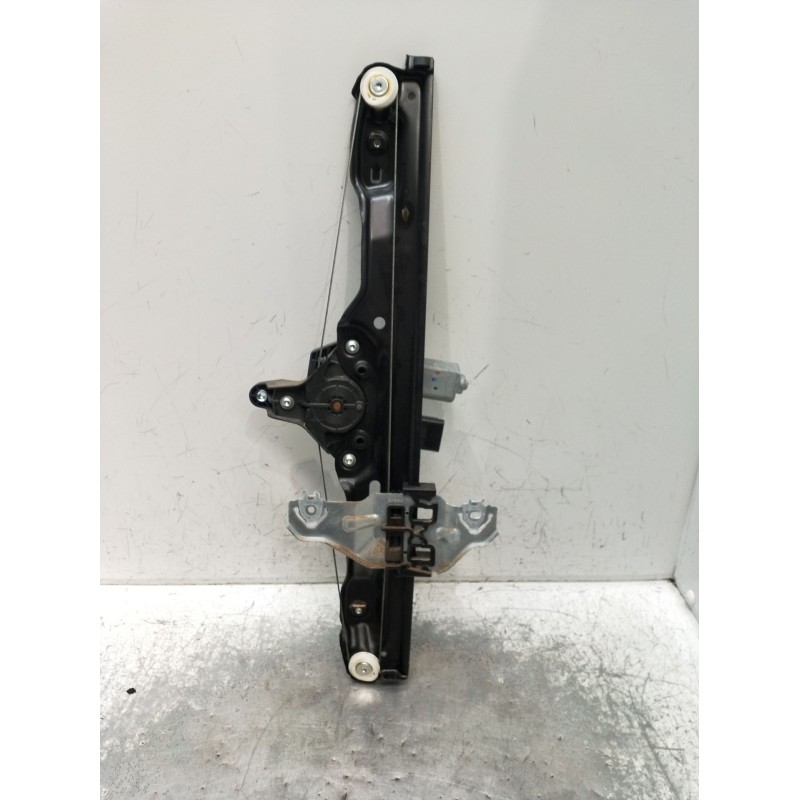 Recambio de elevalunas delantero izquierdo para nissan qashqai ii (j11, j11_) 1.2 dig-t referencia OEM IAM C18310203 807014EA3C 