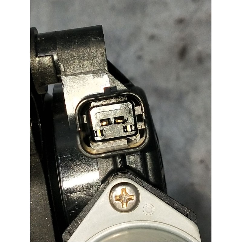 Recambio de elevalunas trasero derecho para nissan qashqai ii (j11, j11_) 1.2 dig-t referencia OEM IAM C17321101 827004EA0A 5P