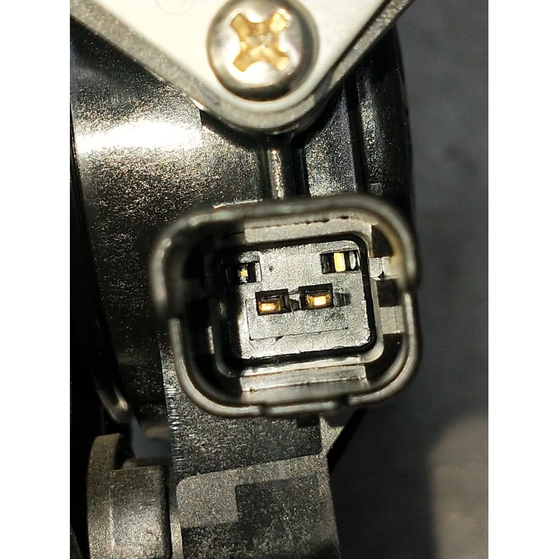 Recambio de elevalunas trasero izquierdo para nissan qashqai ii (j11, j11_) 1.2 dig-t referencia OEM IAM C17320101 827014EA0A 5P