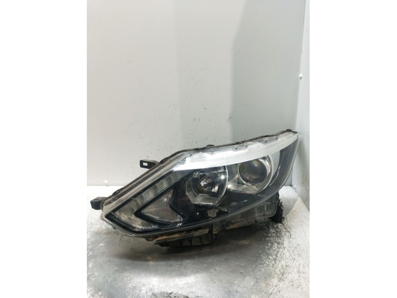 Recambio de faro izquierdo para nissan qashqai ii (j11, j11_) 1.2 dig-t referencia OEM IAM   