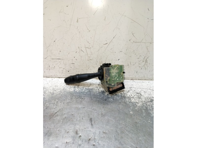 Recambio de mando limpia para kia picanto 1.1 ex referencia OEM IAM 75733A  