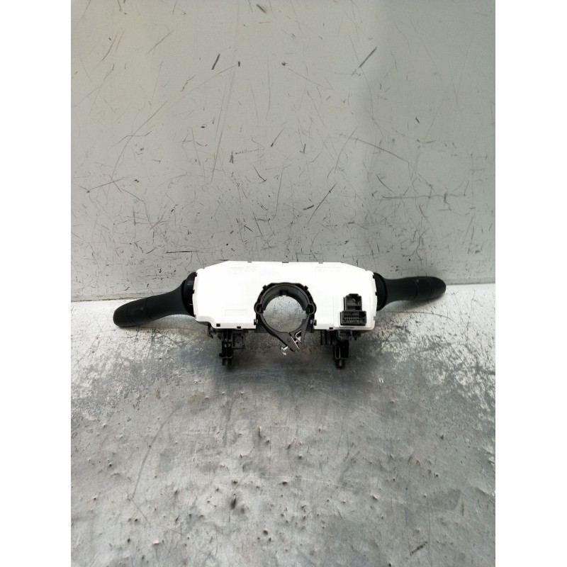 Recambio de mando luces para nissan qashqai ii (j11, j11_) 1.2 dig-t referencia OEM IAM 16928SN1  