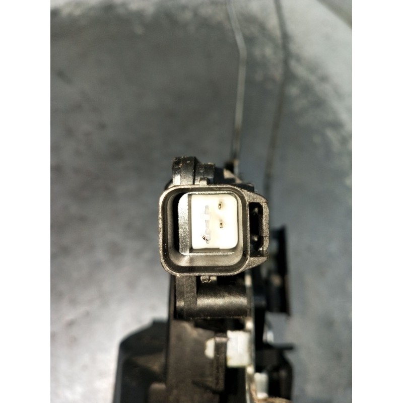 Recambio de motor cierre centralizado trasero derecho para kia picanto 1.1 ex referencia OEM IAM  5P 